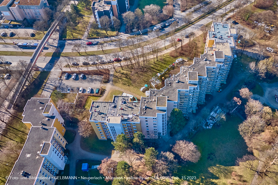 15.02.2023 - Marx-Zentrum und Wohnanlage Karl-Marx-Ring in Neuperlach